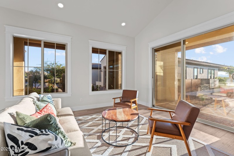 90-web-or-mls-DSC09097