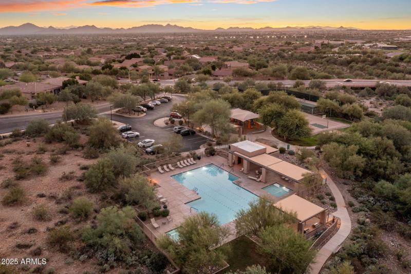 48-web-or-mls-DJI_0042