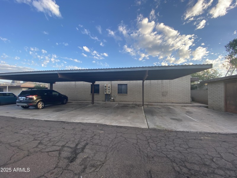 20251023_000437076_iOS