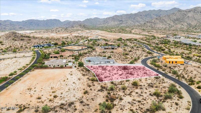 21-DJI_20251010121130_0293_D