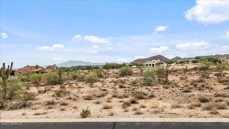 17-DJI_20251010121359_0311_D