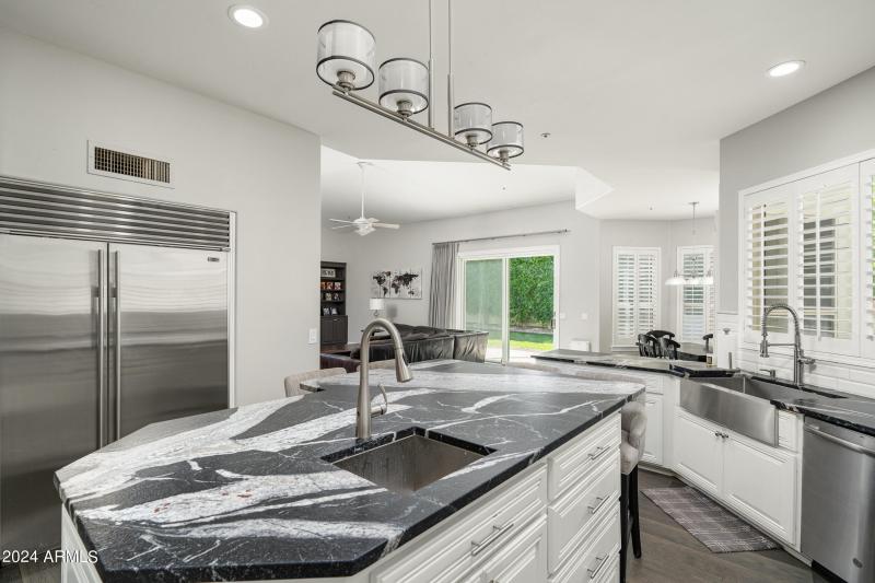 8685 E ASTER Dr (10 of 38)