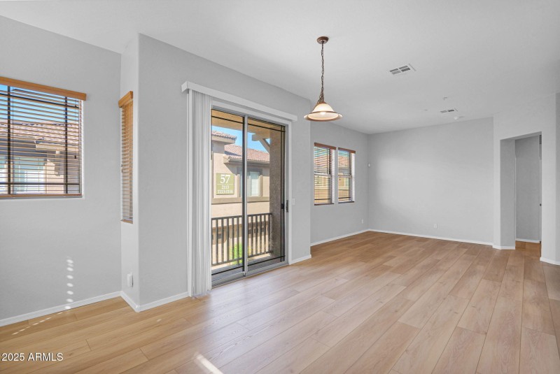 13-web-or-mls-P1348522