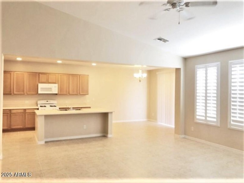 6+View+From+Living+Room