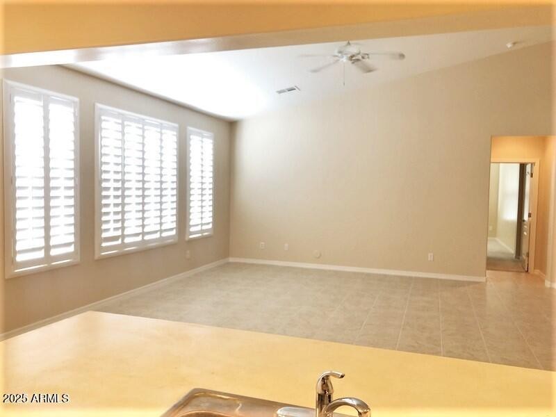 13+View+to+Living+Room