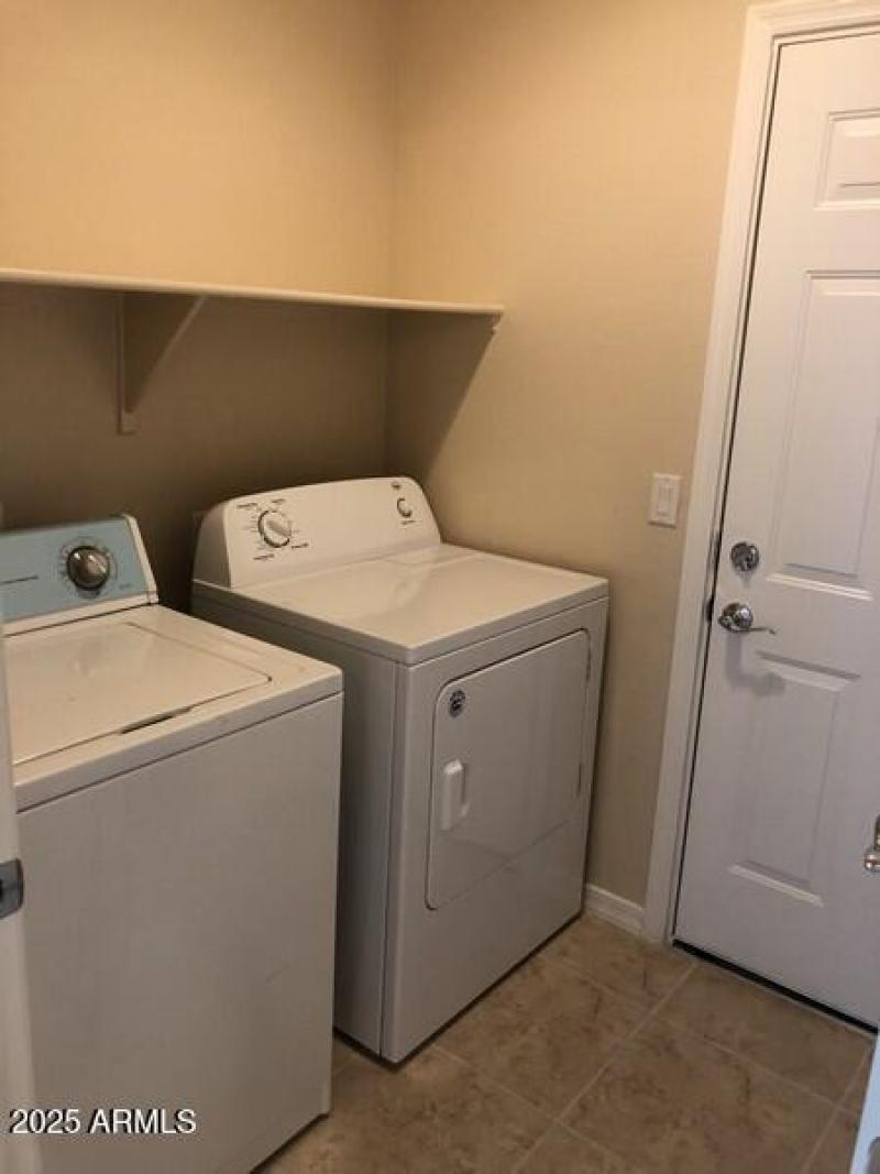 34+Inside+Laundry
