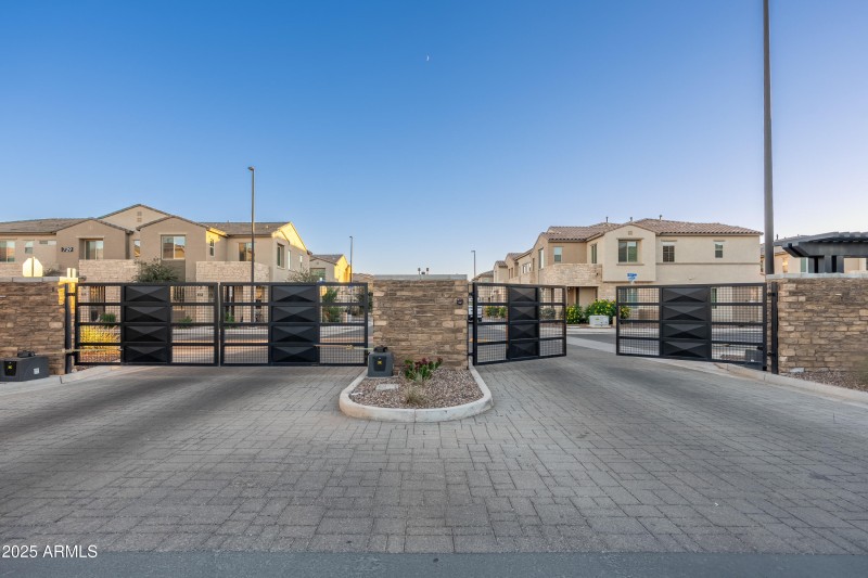 Layton Lakes - Mosaic - 03