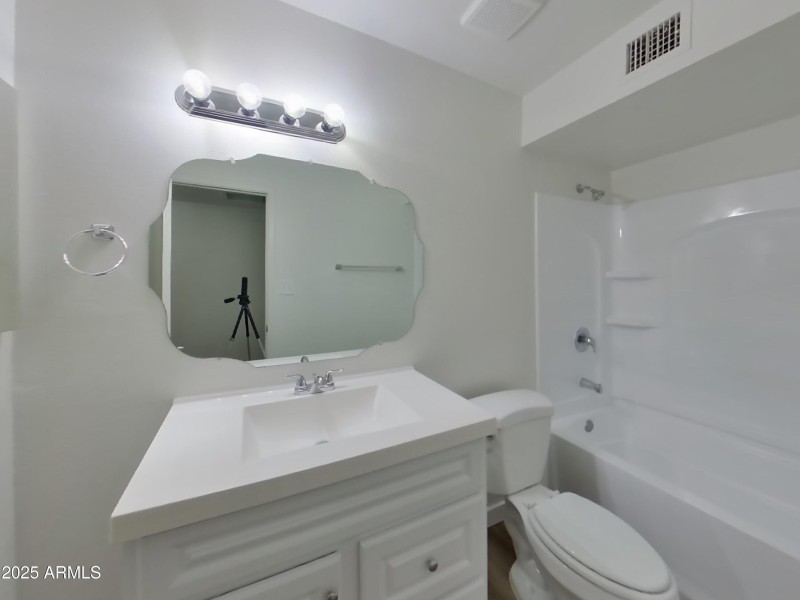 12_pc_zdh218vldS_Fz7ECEfiok_layout_1