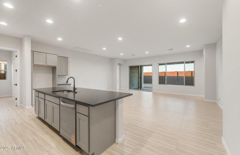 Kitchen/Cafe/Gathering Room