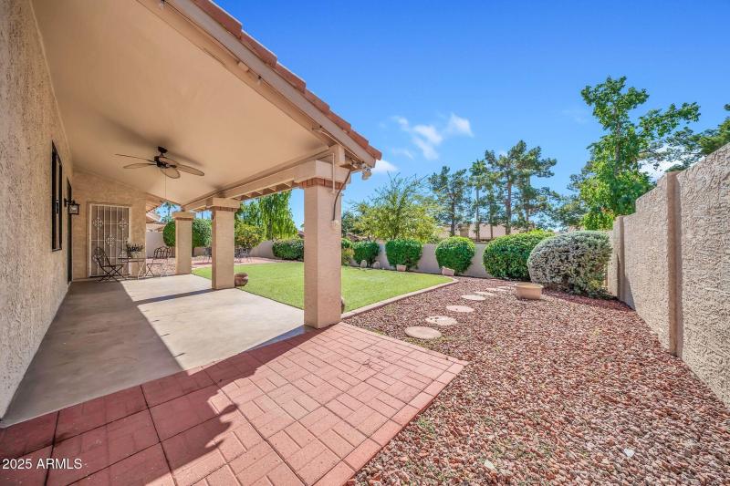 9551 W Sierra Pinta Dr-39