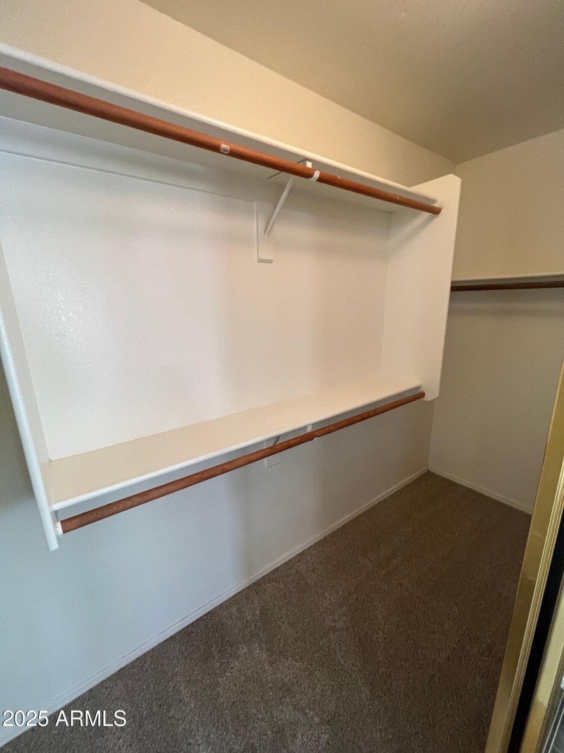 394CBA5B-B032-43A3-A684-BBC7878F8AC3