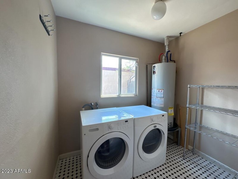 1690654846b3546bebd783425d9bb8ffb5c6ef31