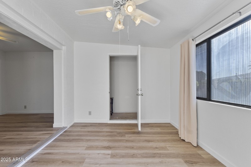 AZ Room with Storage