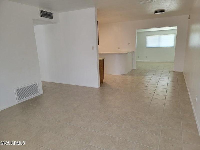 Living & Dining Rooms!