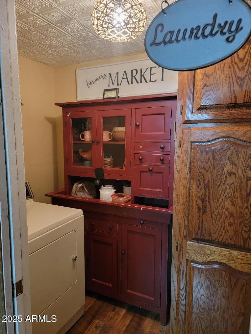 3701 laundry room