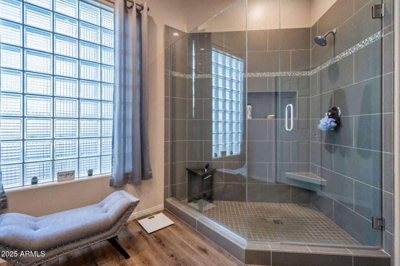 9467N115thPl_WS (14)