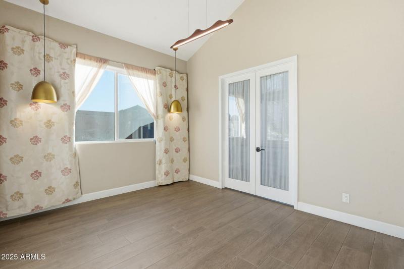 31-web-or-mls-040_ListerPros