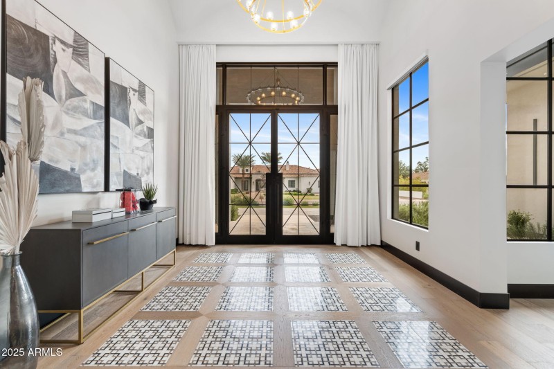 3-web-or-mls-6324-e-cochise-rd