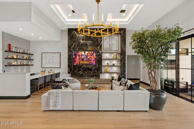 5-web-or-mls-6324-e-cochise-rd