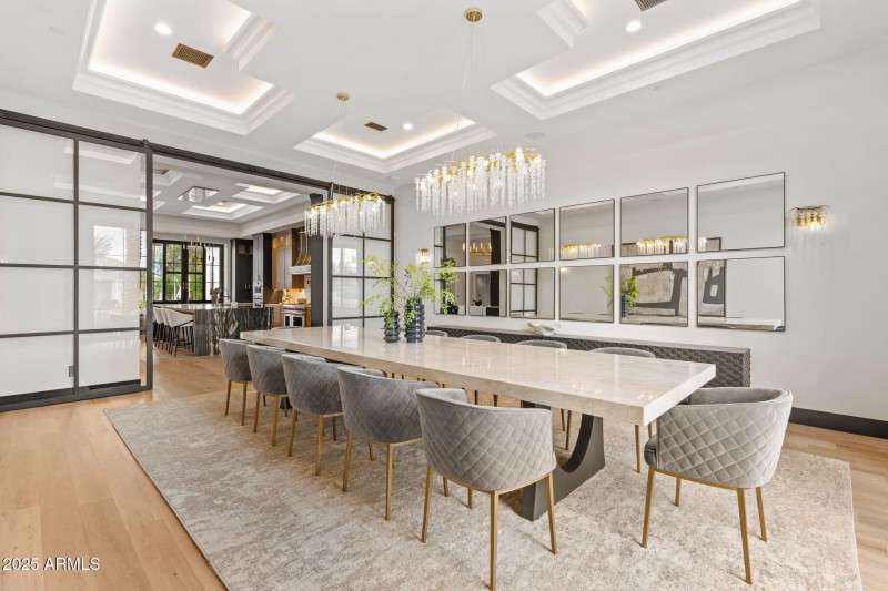 20-web-or-mls-6324-e-cochise-rd