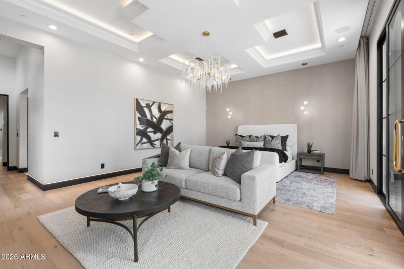 22-web-or-mls-6324-e-cochise-rd