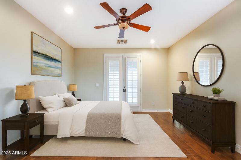 Virtually staged primary