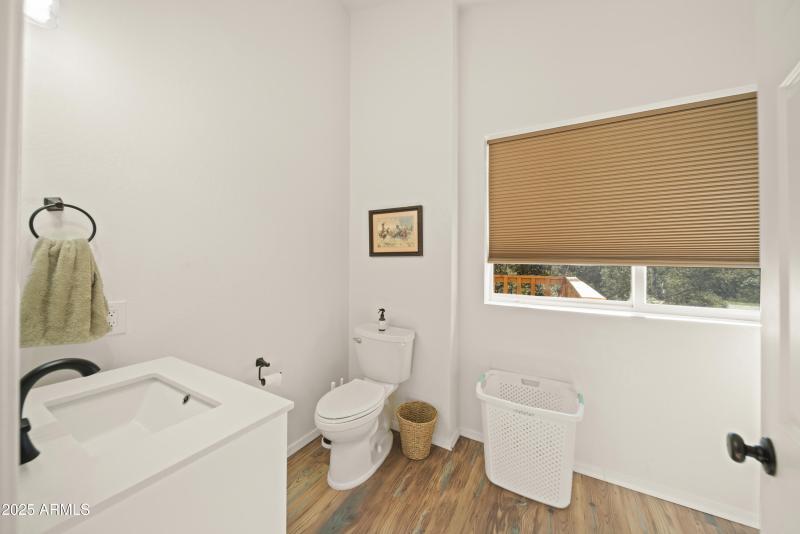 3555 W Stafford Rd00030