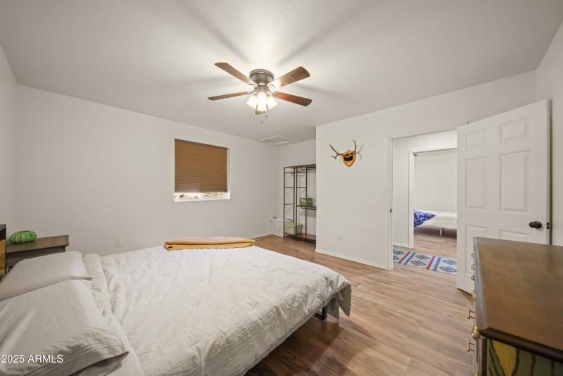 3555 W Stafford Rd00033