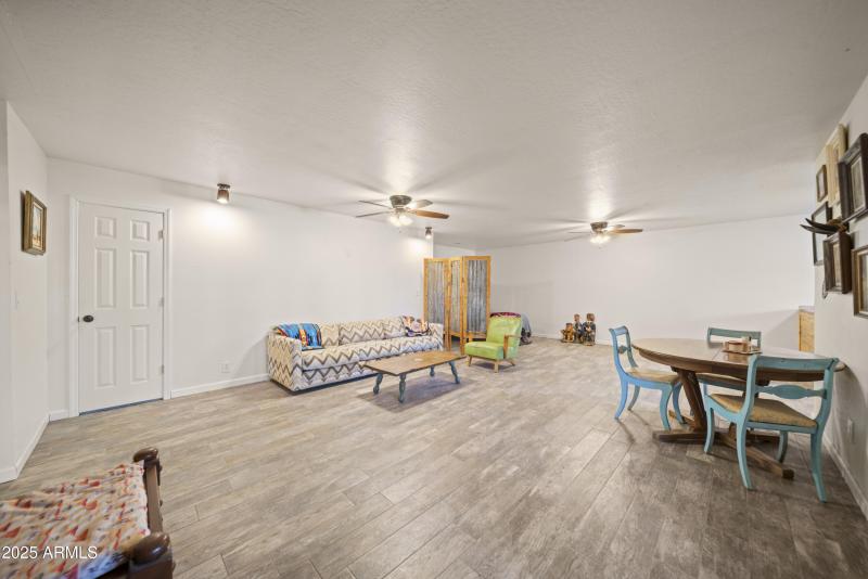 3555 W Stafford Rd00037