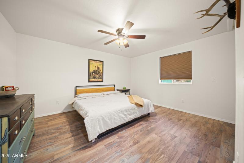 3555 W Stafford Rd00032