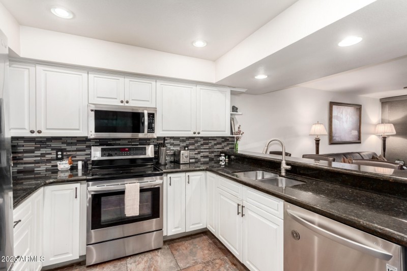 17 - Scottsdale 7401