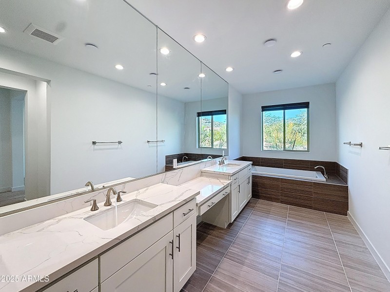 11673-n-136-st-scottsdale_00020