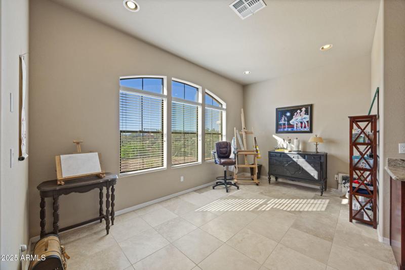 8-web-or-mls-31416-n-166th-pl