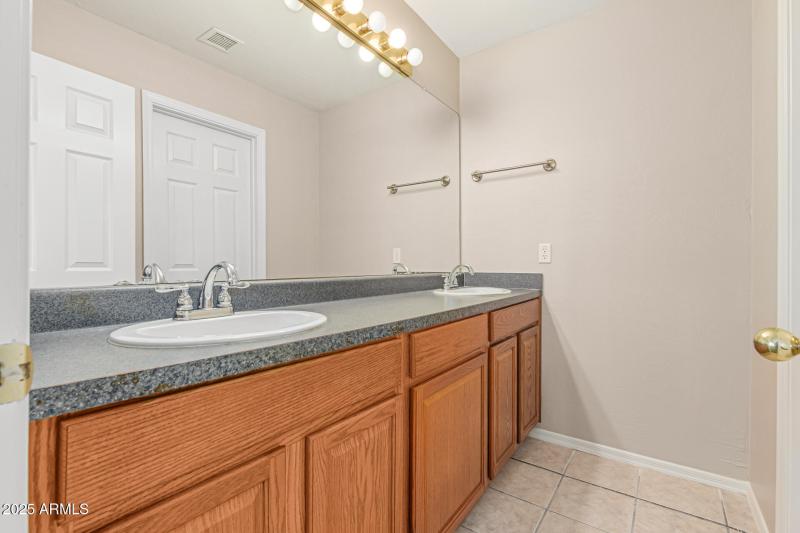 2264 S Belair Apache Junction, 85119