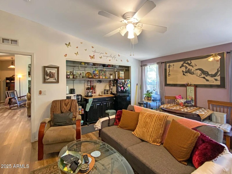 Screenshot 2025-10-29 at 8.01.42AM