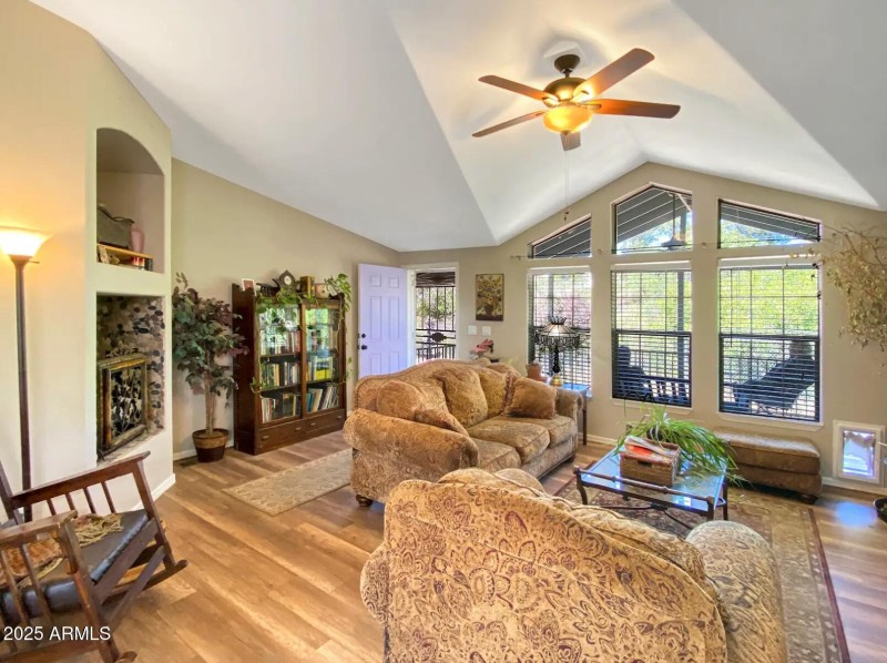 Screenshot 2025-10-29 at 7.59.42AM