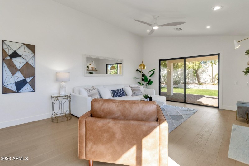 18-web-or-mls-7392-e-adele-ct