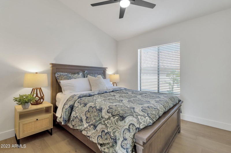 22-web-or-mls-7392-e-adele-ct