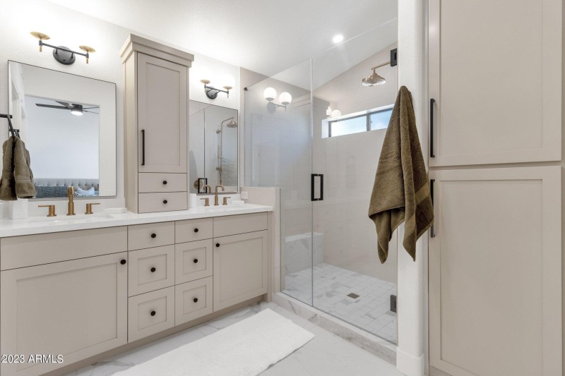 28-web-or-mls-7392-e-adele-ct