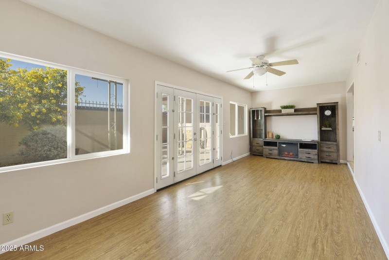 14-web-or-mls-_TM_4252