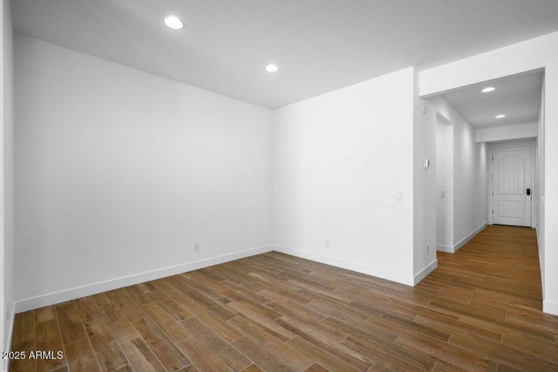 hj-az-phoenix-asante-discovery-quartz-lo