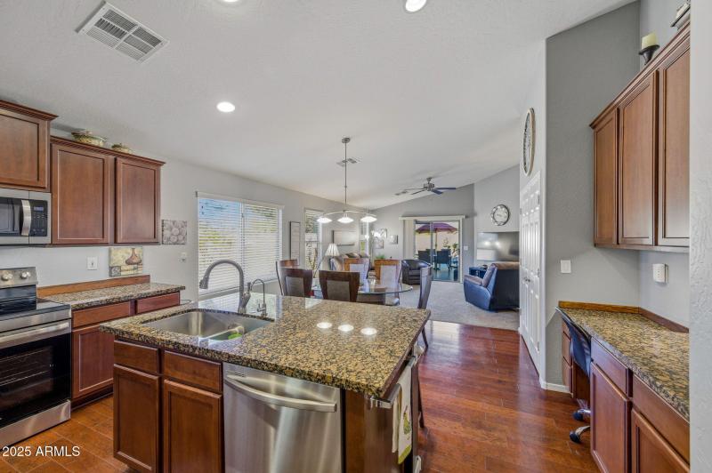 20-web-or-mls-19589 N Portarosa Ct-20