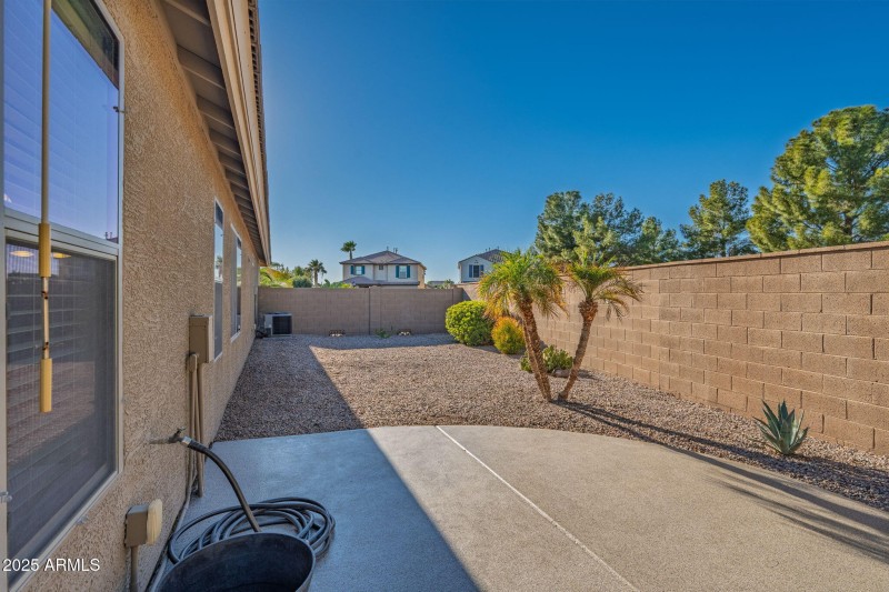 38-web-or-mls-19589 N Portarosa Ct-38