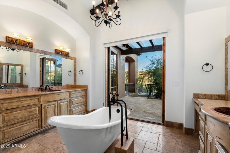 Soaking Tub w/ Patio Access & Views