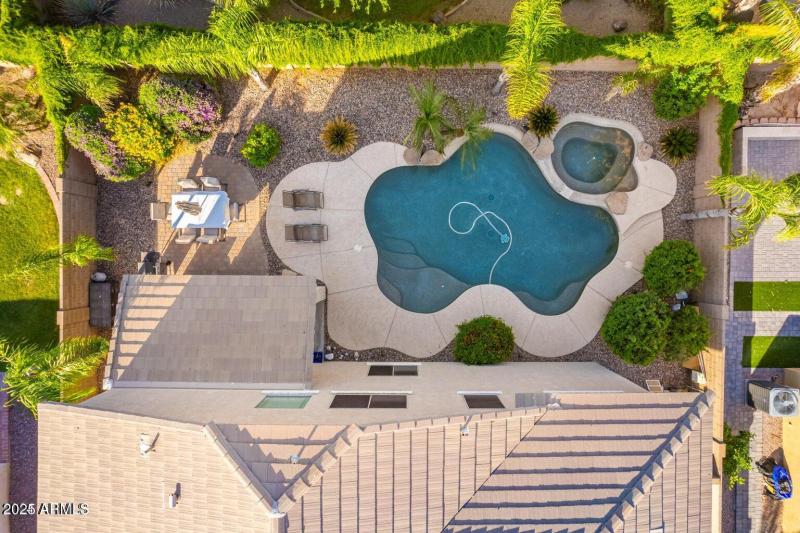 20240513195459053289000000-o