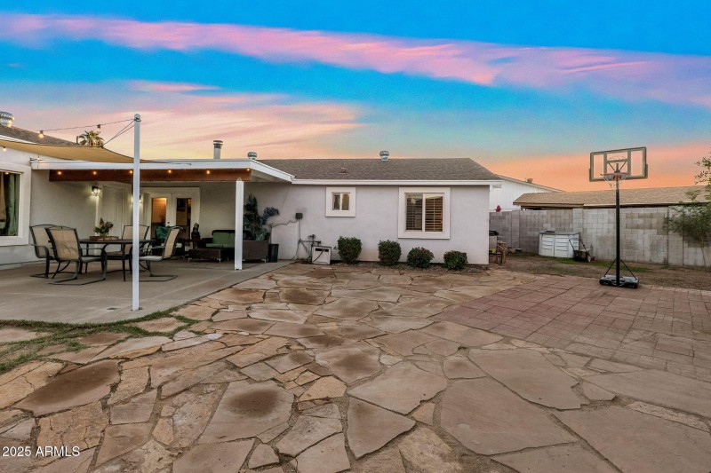 Large Flagstone Patio