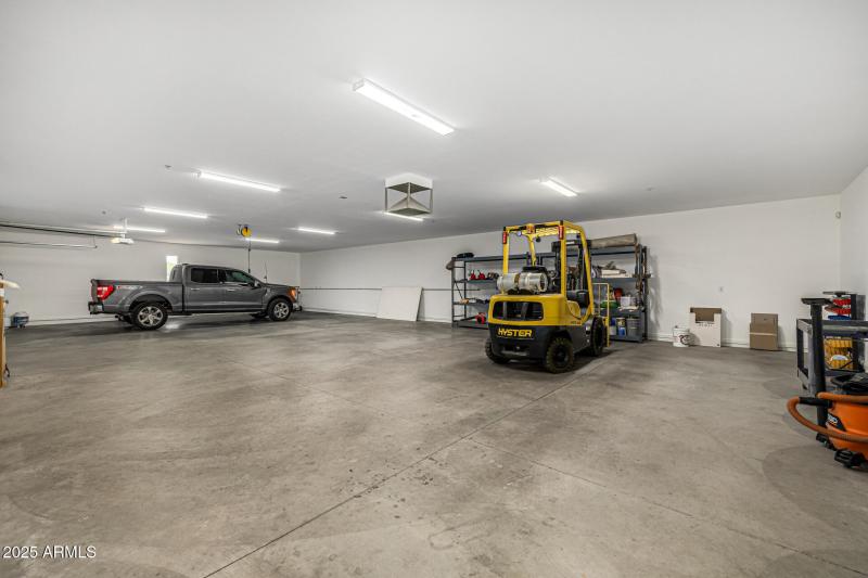 Casita Garage/Workshop