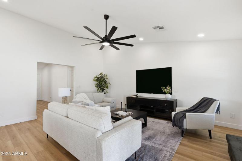 11-web-or-mls-011_ListerPros