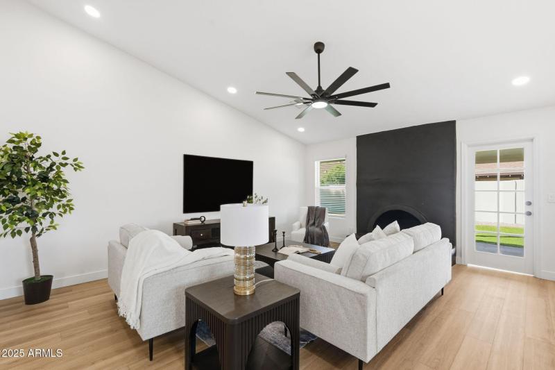 8-web-or-mls-008_ListerPros