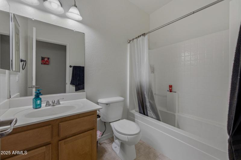 22-web-or-mls-43226 W Kimberly St-22